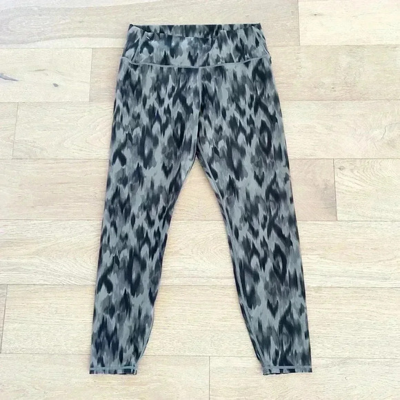 Varley Luna Printed leggings large animal grey - Picture 7 of 13